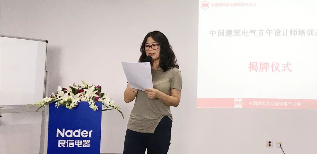 微信图片_20180822150141.jpg 微信图片_20180822150141.jpg